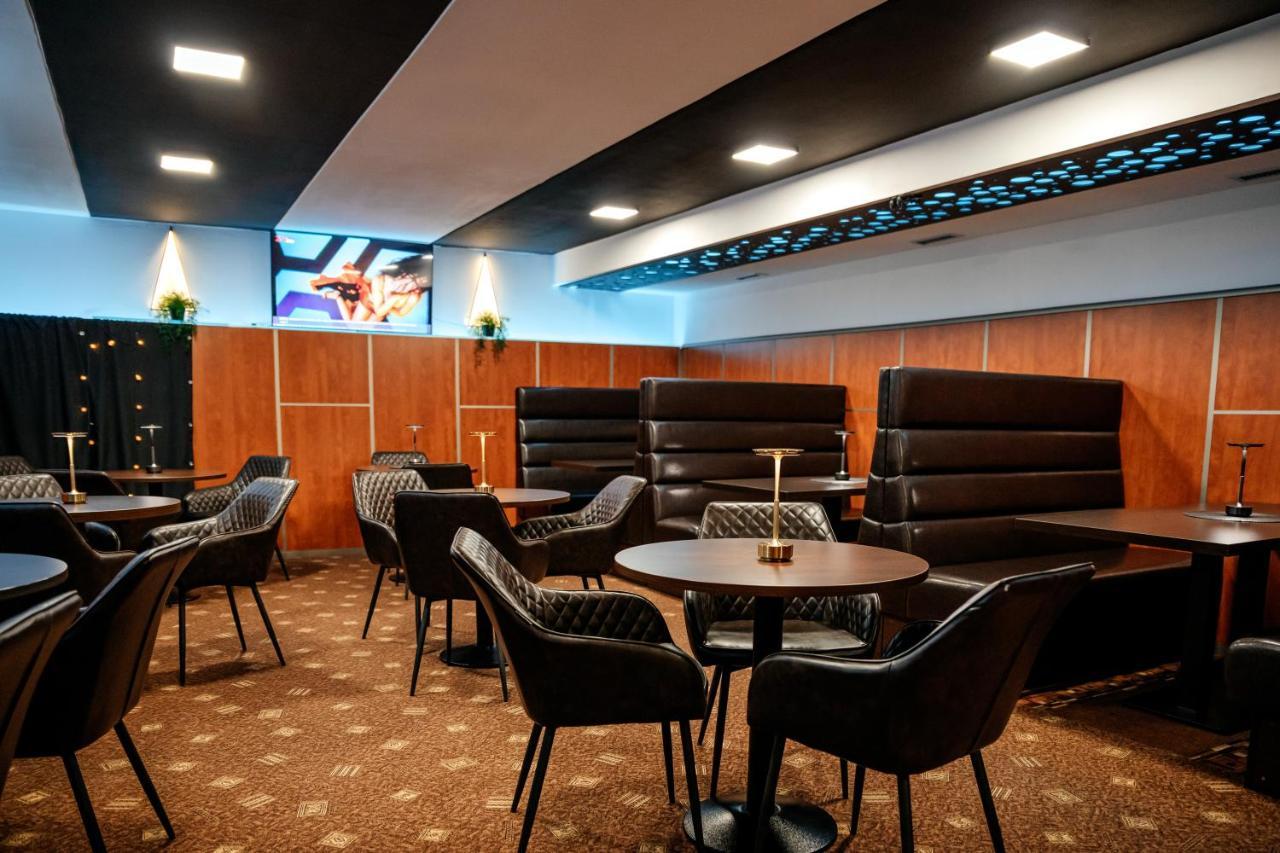 Butenas Hotel Tyla Biržai Zewnętrze zdjęcie