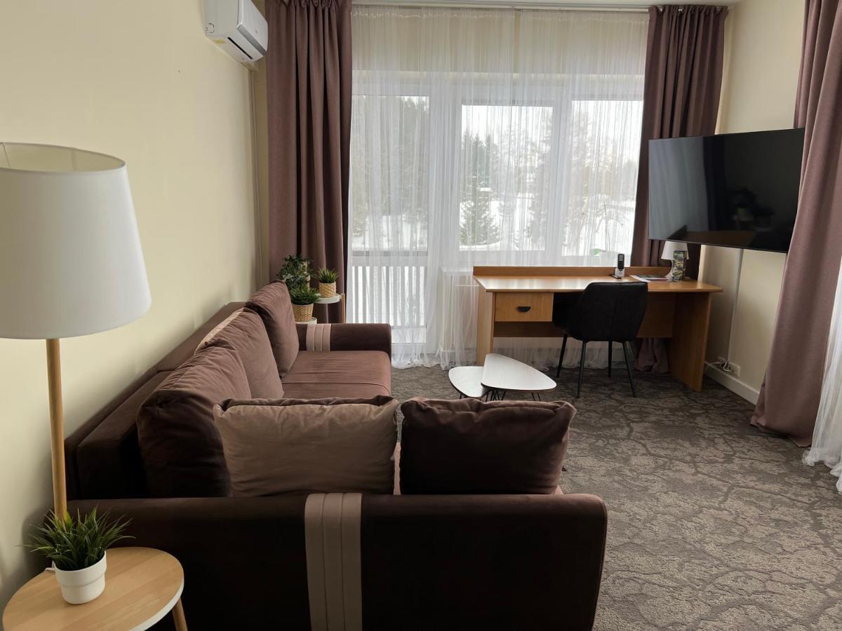Butenas Hotel Tyla Biržai Zewnętrze zdjęcie