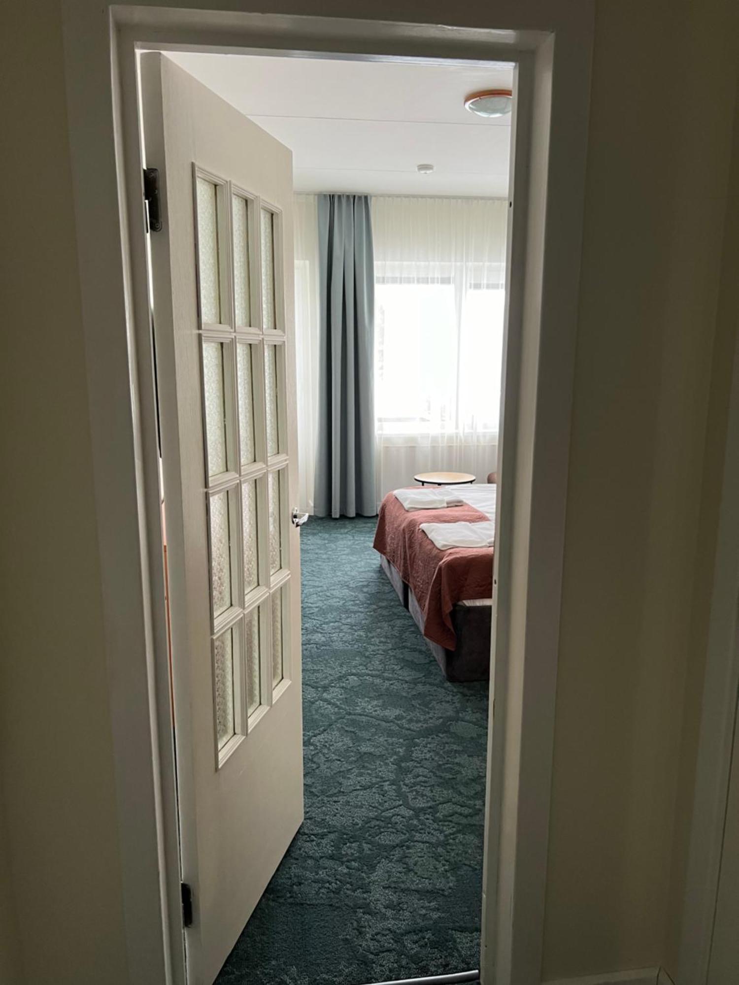 Butenas Hotel Tyla Biržai Zewnętrze zdjęcie