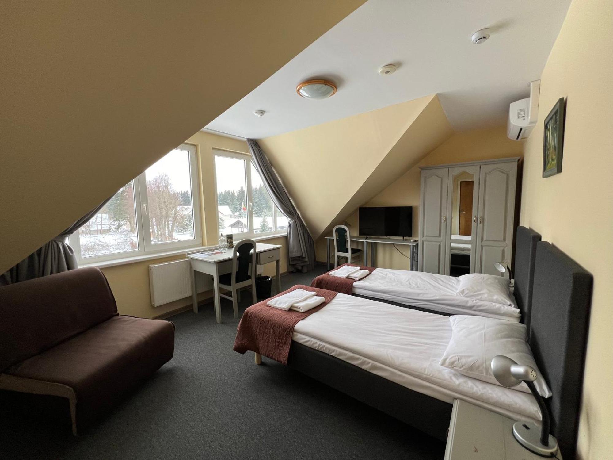 Butenas Hotel Tyla Biržai Zewnętrze zdjęcie