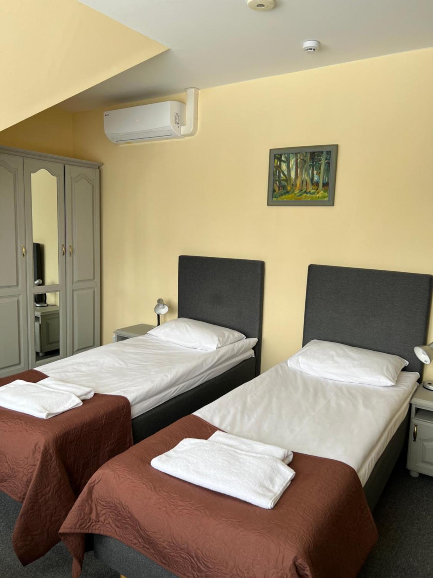 Butenas Hotel Tyla Biržai Zewnętrze zdjęcie