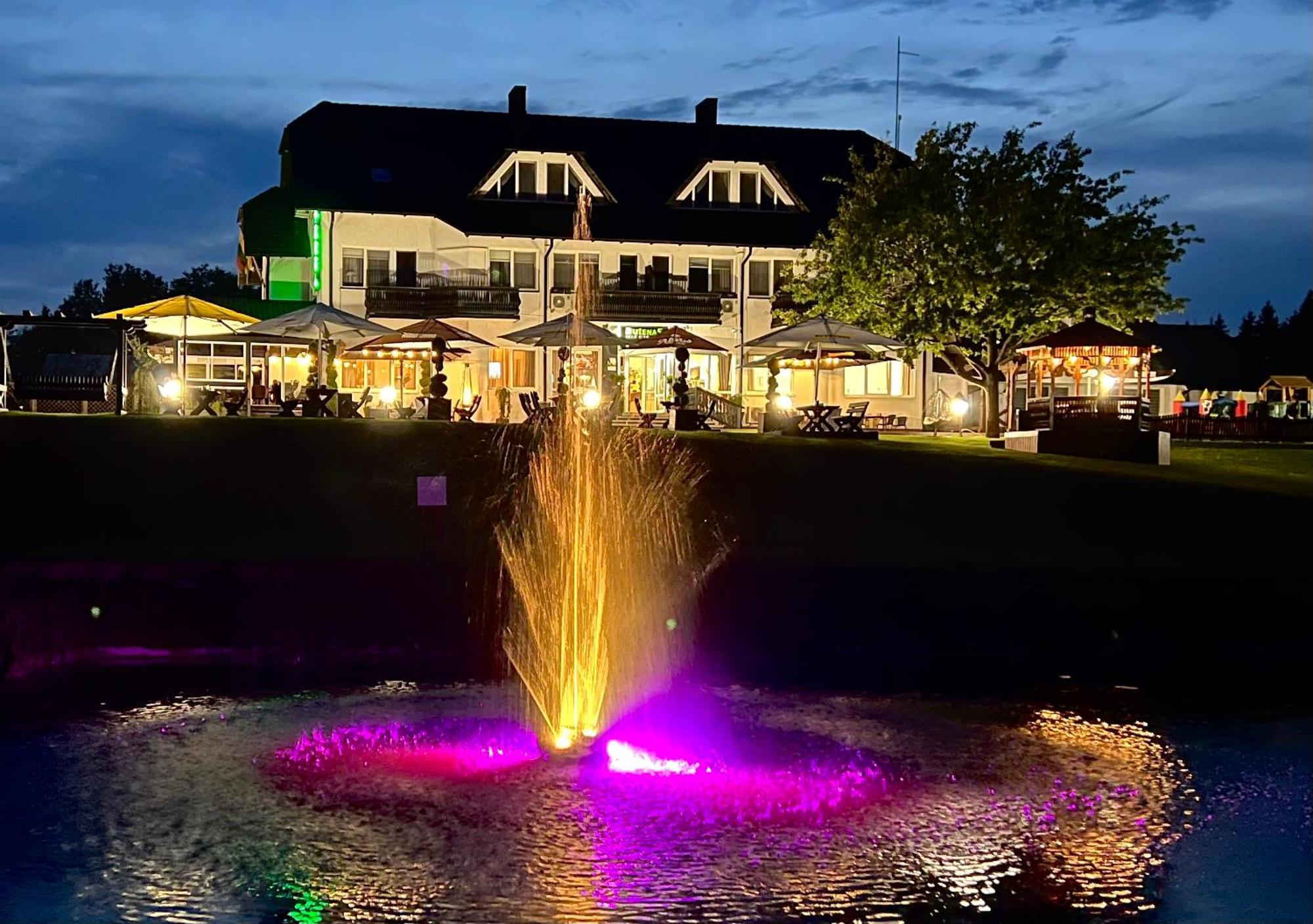 Butenas Hotel Tyla Biržai Zewnętrze zdjęcie